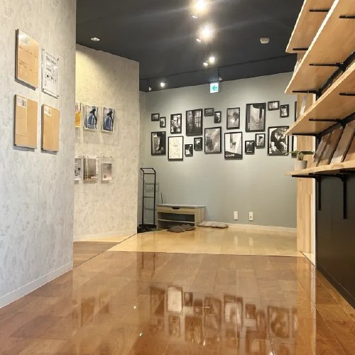 株式会社COLOR 横浜ショールーム｜床・フロアコーティングを中心に快適な住まい情報を発信します
