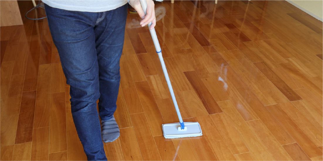 フロアコーティングは自分でできる？DIYの失敗例とプロ施工がおすすめな理由